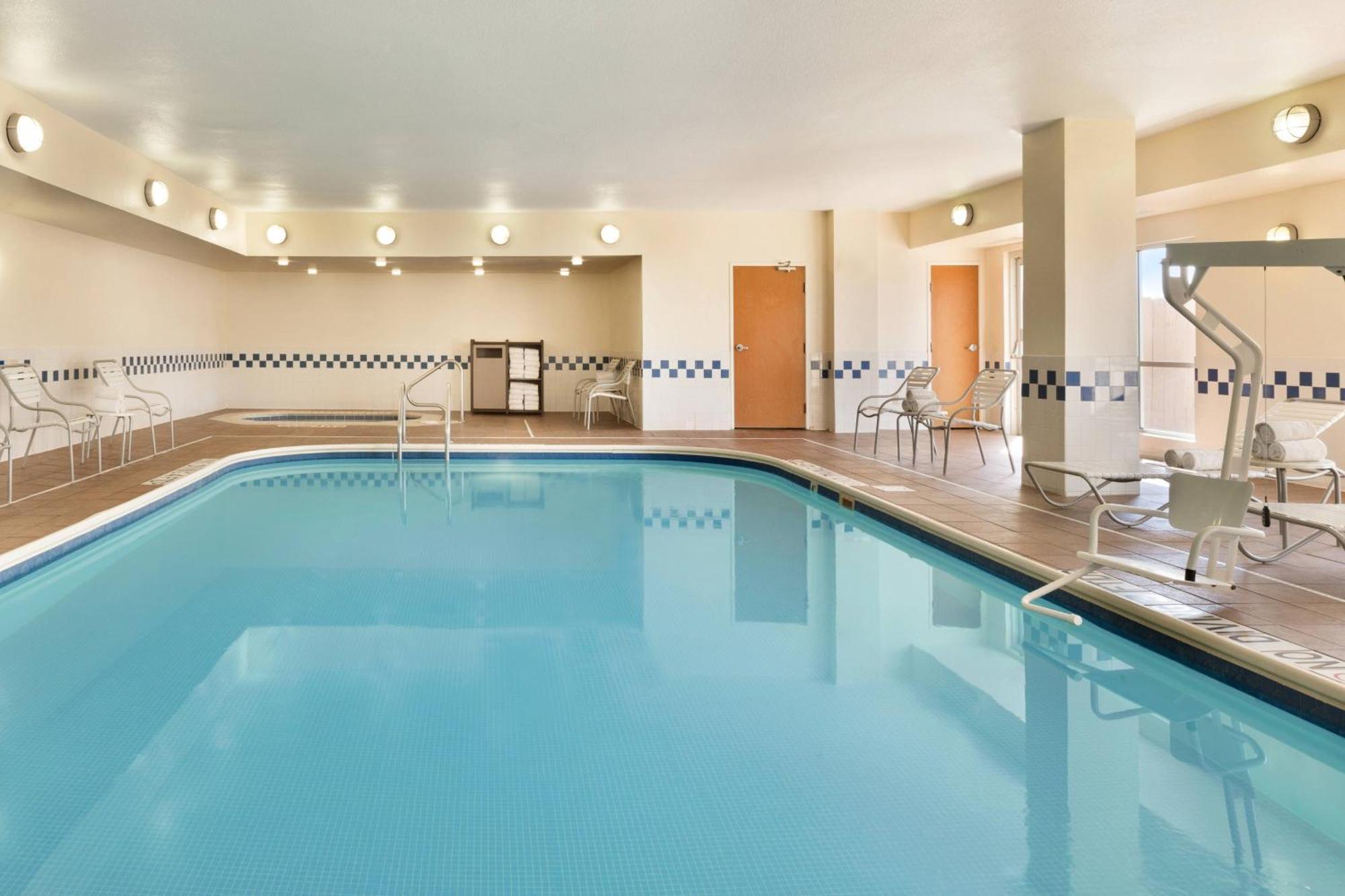 Fairfield Inn & Suites Dallas Мескит Экстерьер фото